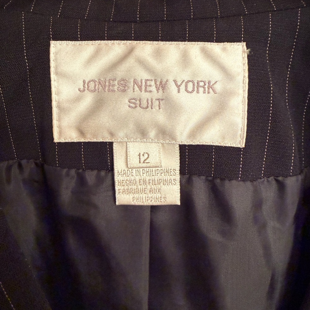 Jones New York Black Pinstripe Double-Breasted Blazer - Picture 3 of 9